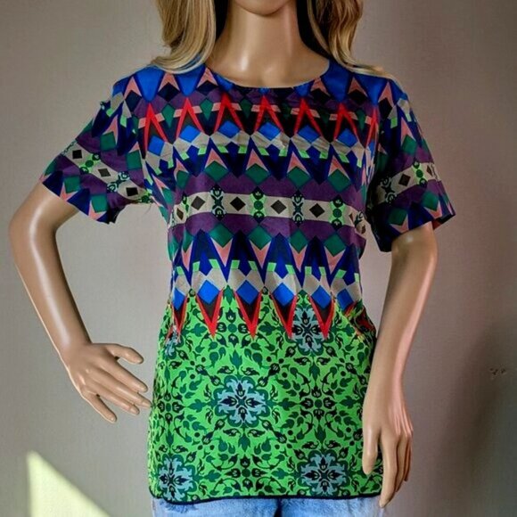 J. Crew Top Women's Size 2 Colorful 100% Silk Geometric Patterned Short Sleeve - Picture 1 of 16
